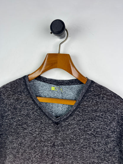 T-Shirt (Women) (Small-Medium)