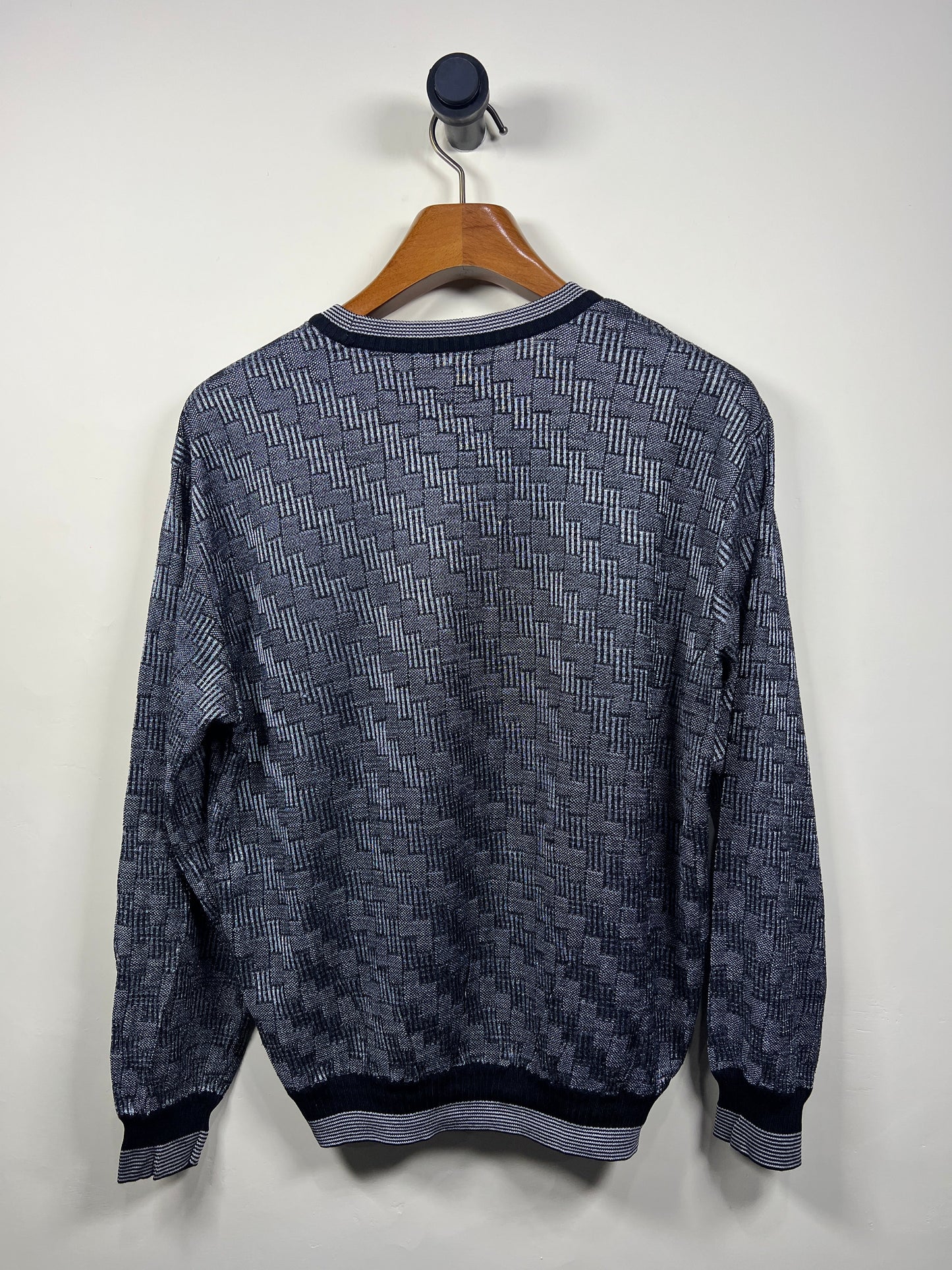 Sweater (Medium-Large)