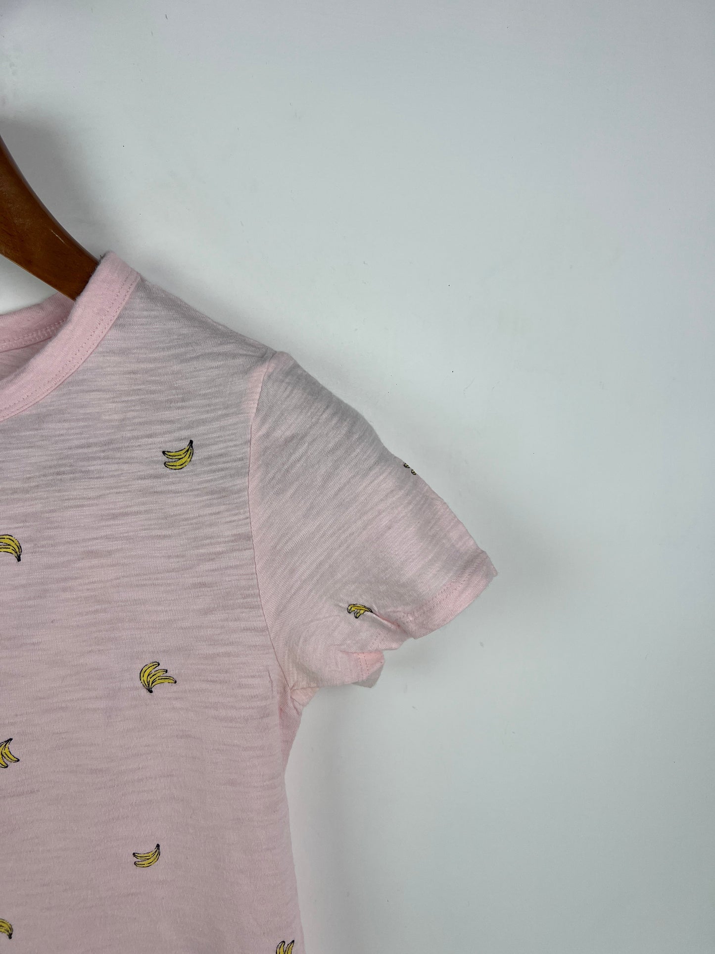 Old Navy T-Shirt (Women) (X-Small)