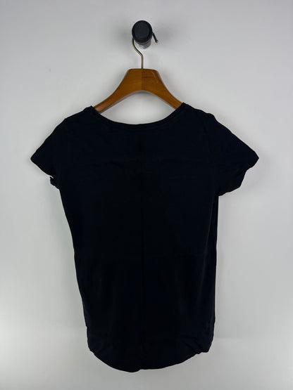 T-Shirt (Women) (Small-Medium)