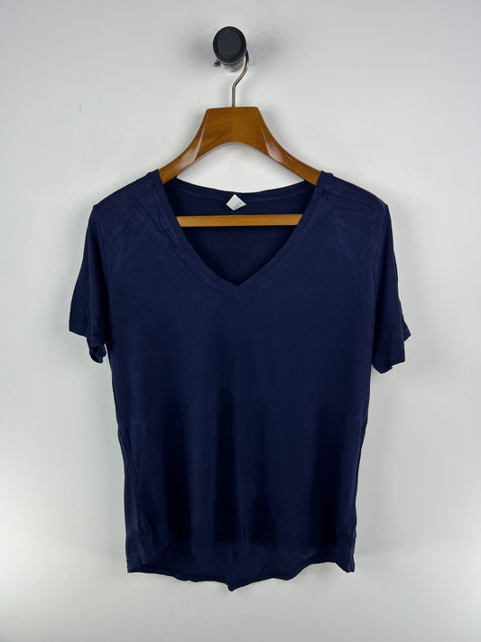 Old Navy T-Shirt (Women) (Large/X-Large)