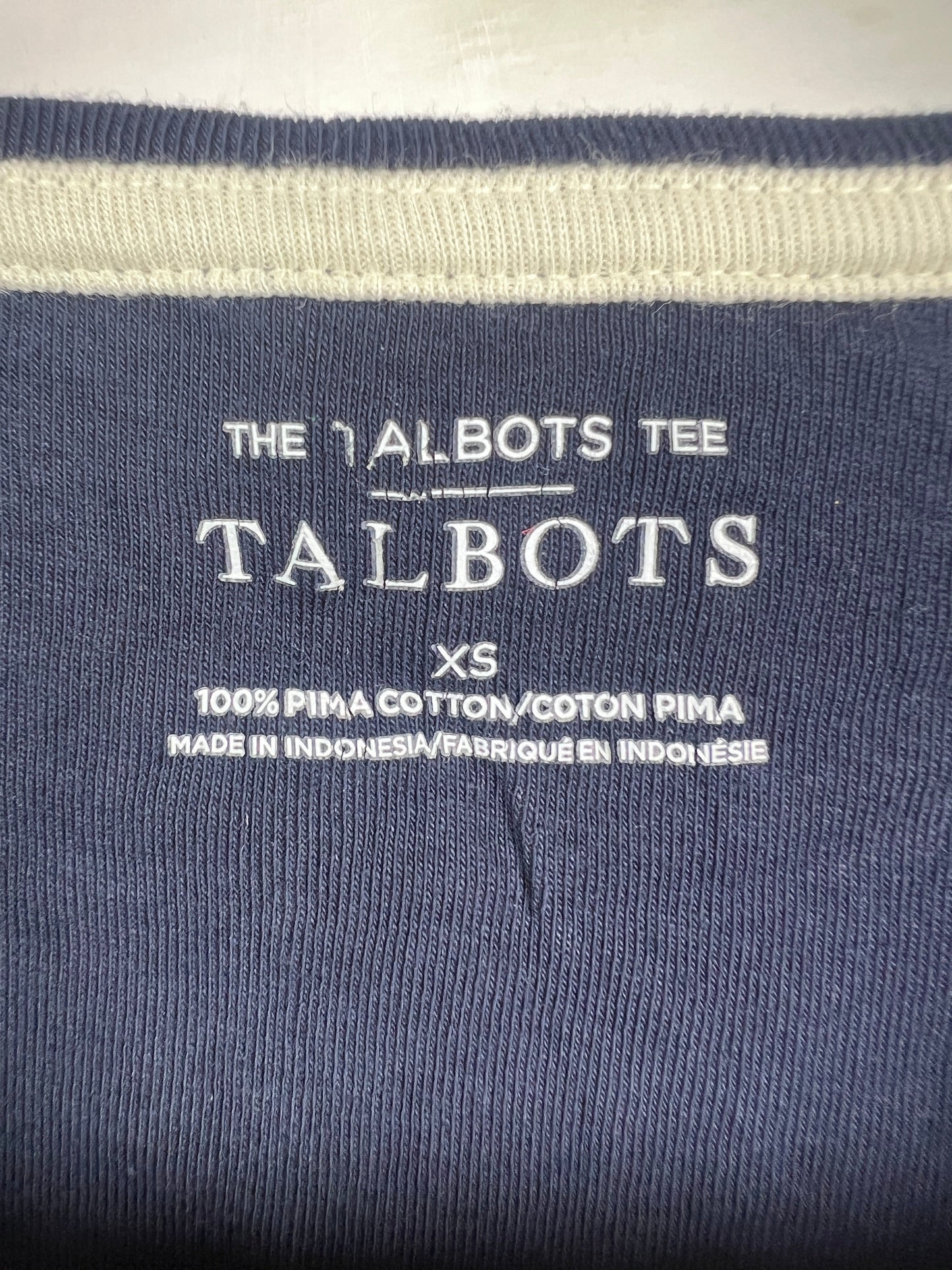 Talbots T-Shirt (Women) (Small)