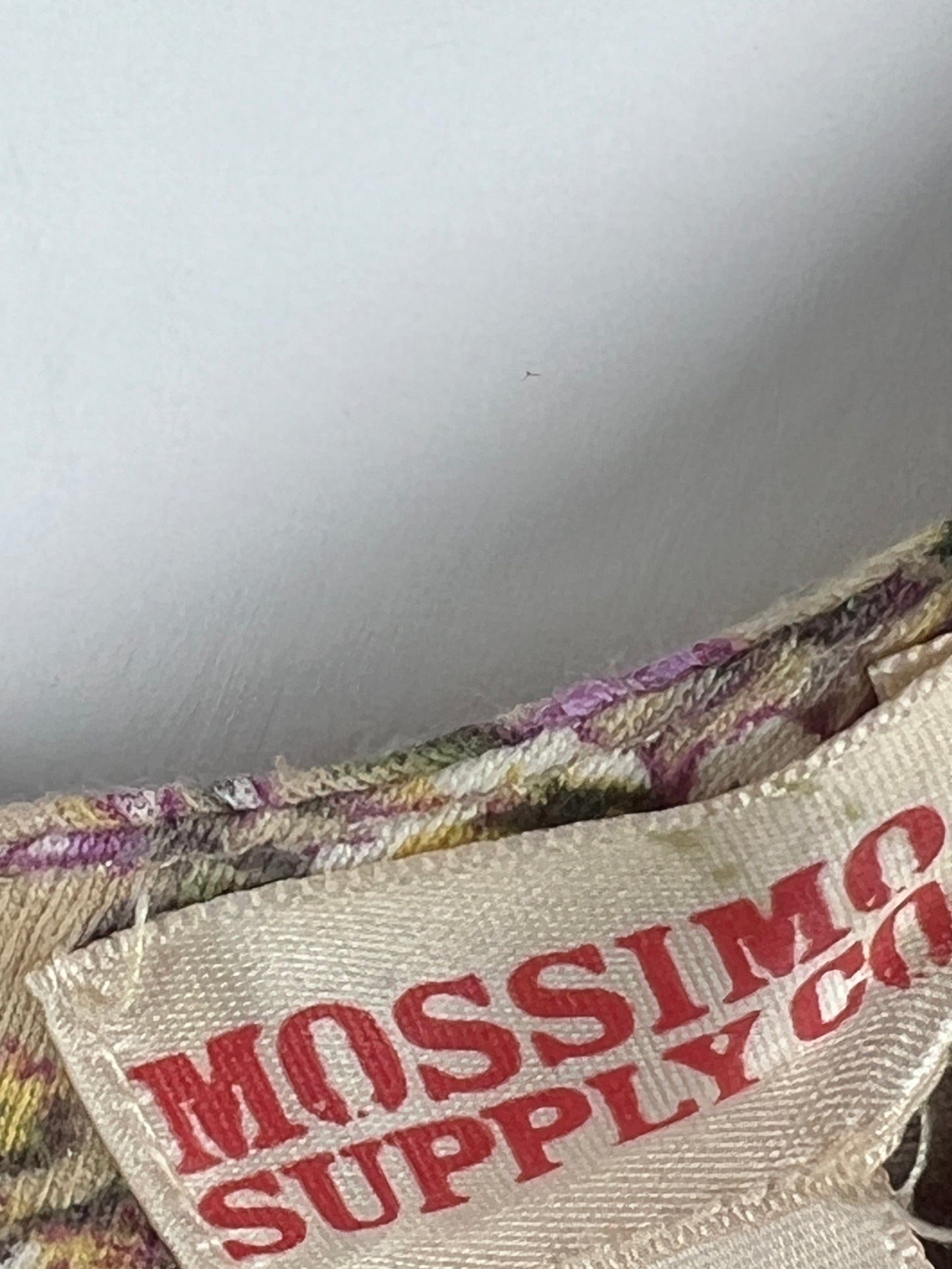 Mossimo Blouse (Women) (Medium-Large)