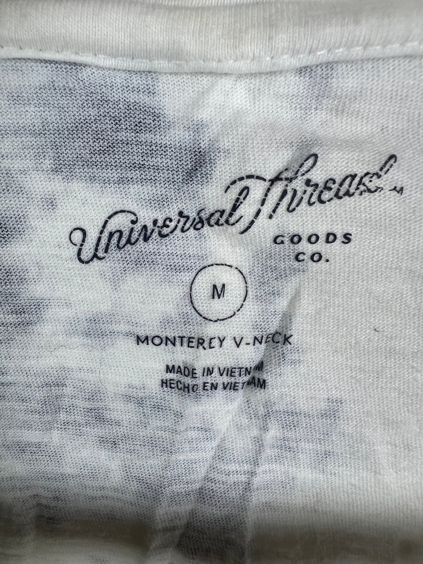 Universal Thread Blouse (Women) (Small-Medium)