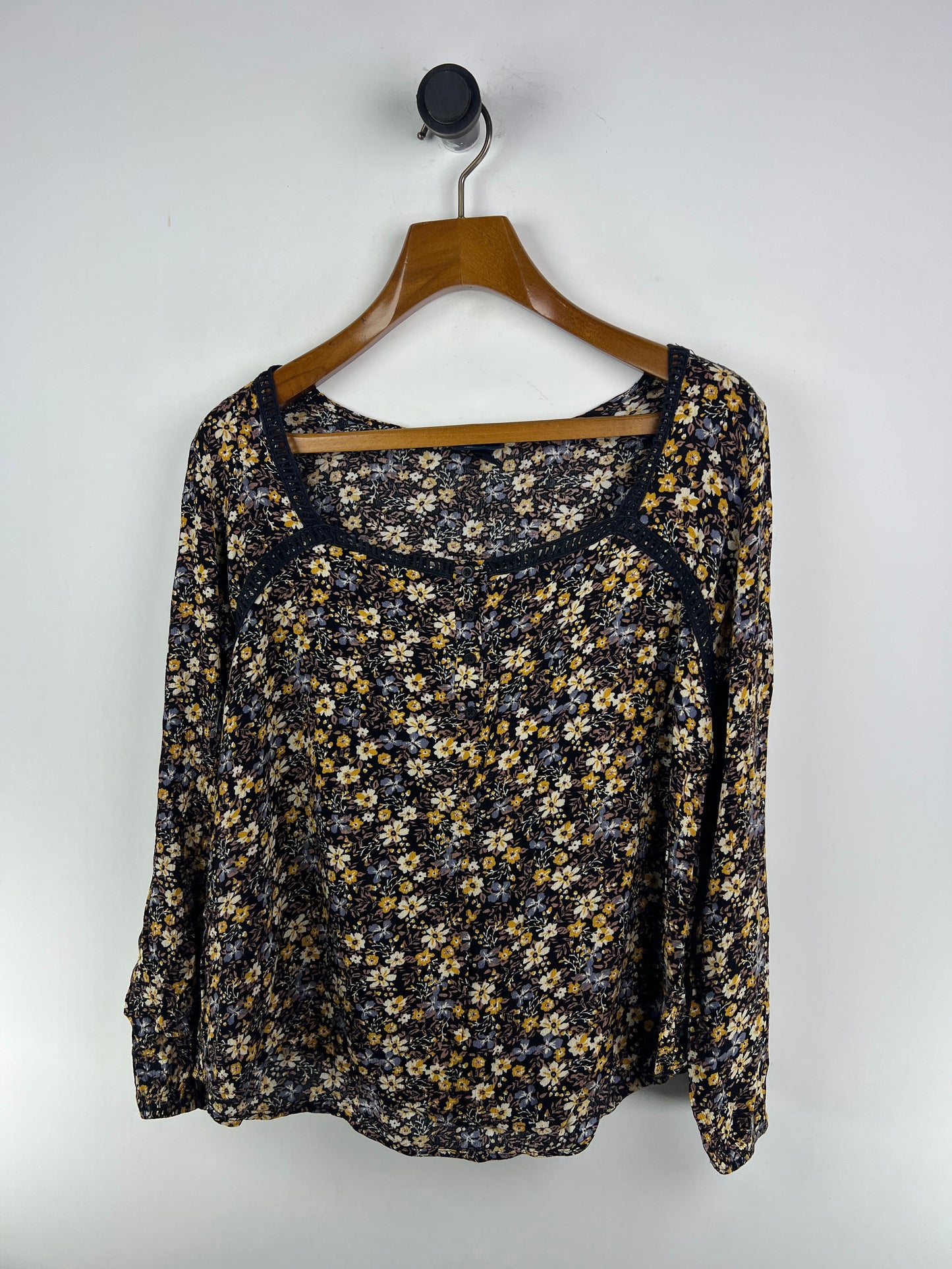 Day Trip Blouse (Women) (Medium-Large)
