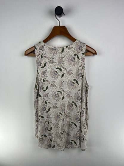 Old Navy Tank Top (Women) (Medium)