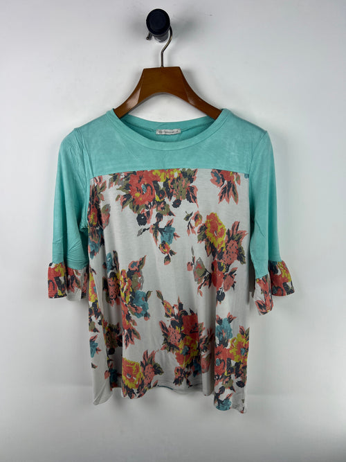 Veveret Blouse (Women) (Medium-Large)